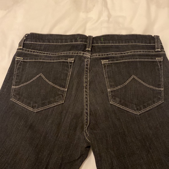 Like New J Brand bootcut jeans. Sz 29 - Picture 4 of 8